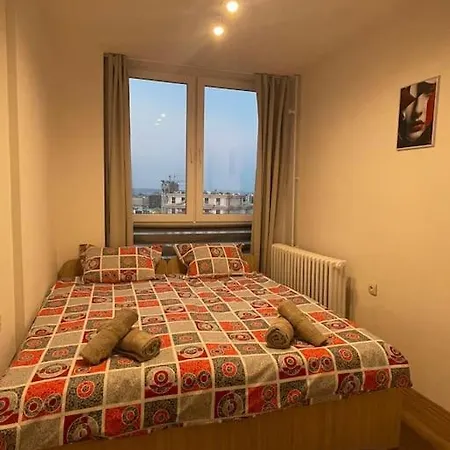 Sky View Center * Üsküp
